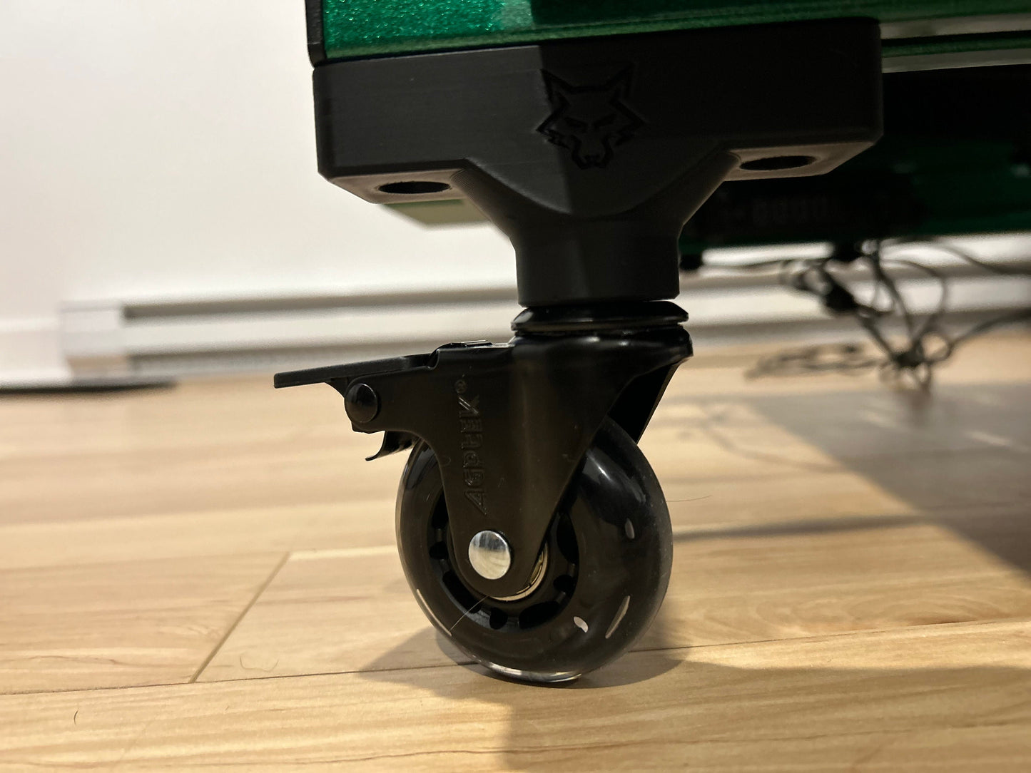 Simracing rig Roller support