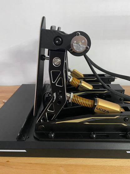 Moza CRP Haptic pedals simracing Rumble motor with Simhub | Wolf Sim Racing