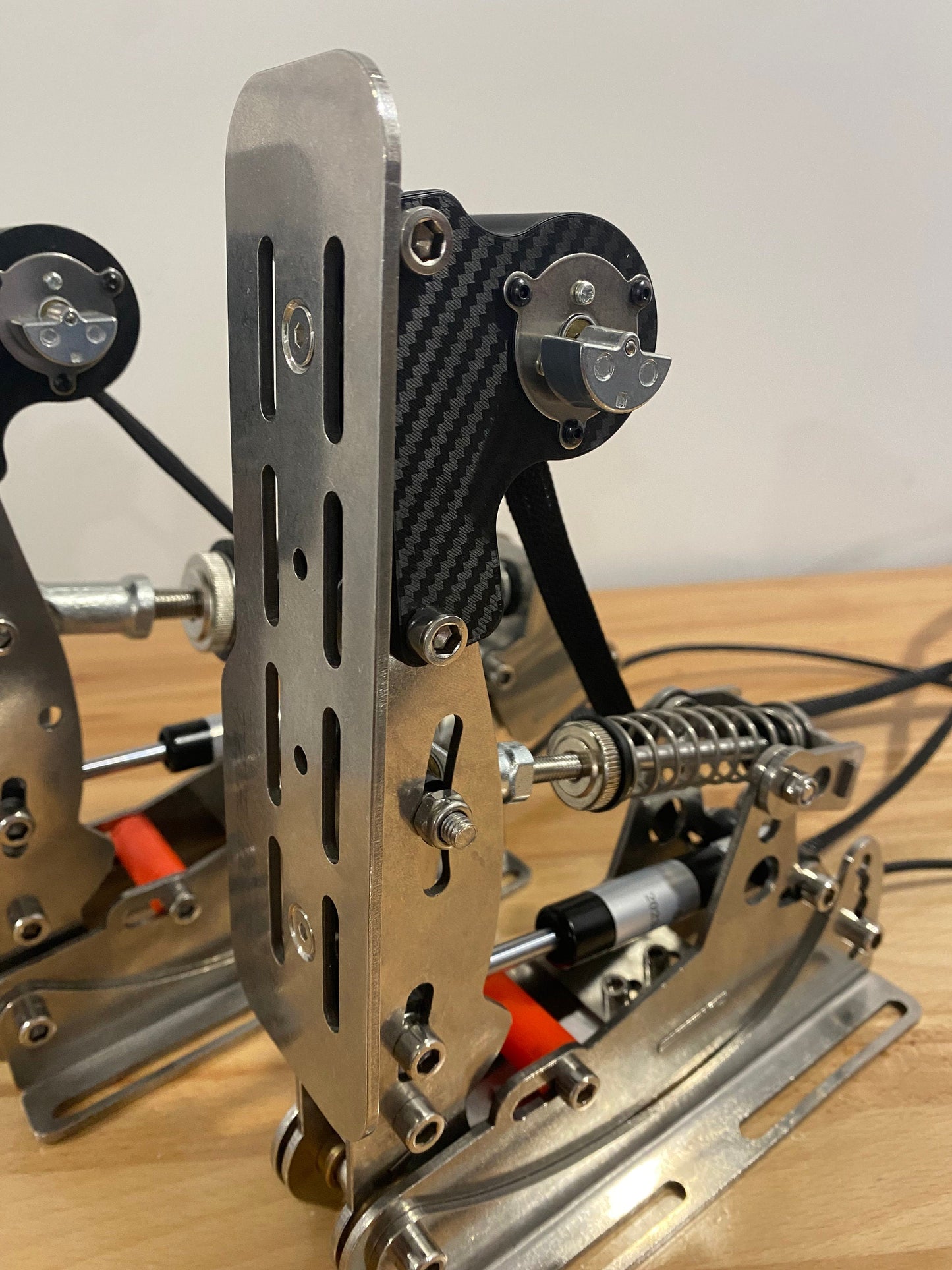 Simjack Pro/ UT Haptic pedals simracing Rumble motor with Simhub (pedals not includ) | Wolf Sim Racing